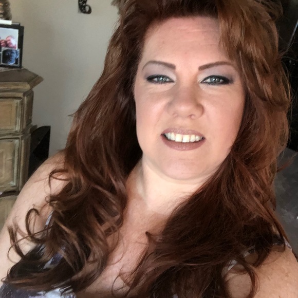 Meet your Posher, Becky - Picture 5 of 8